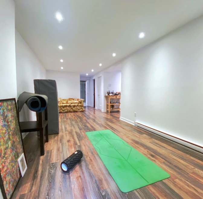 INES BARRAKAD's room