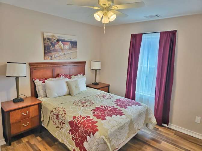 Grandbay RE Holdings's room