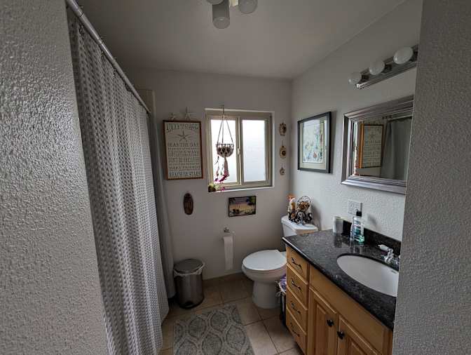 Kim Yarnes's room