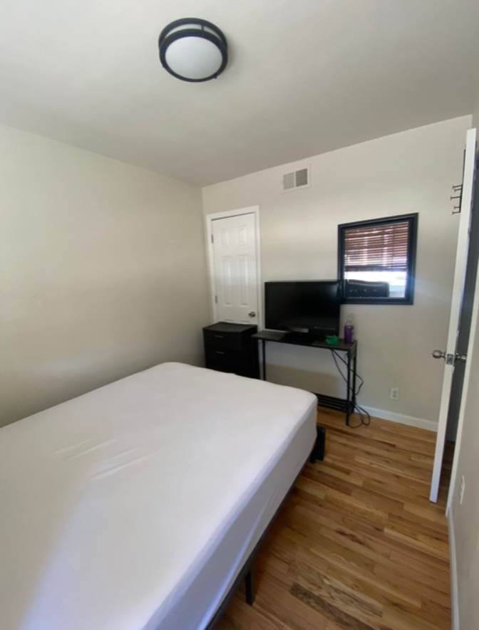 Mauricio Valverde's room