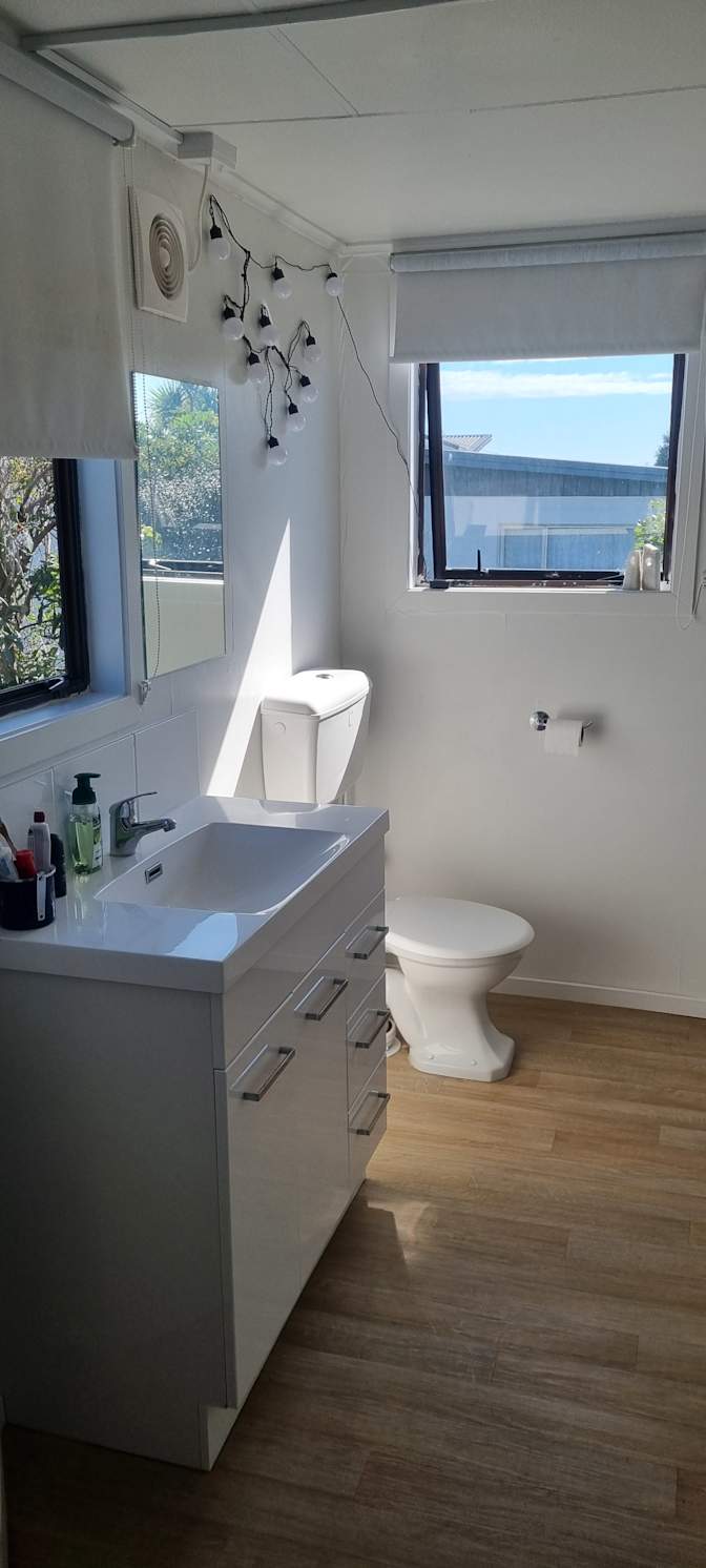 Louis's room