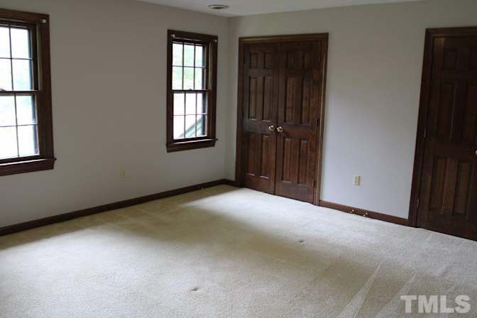 Alcove Rooms's room