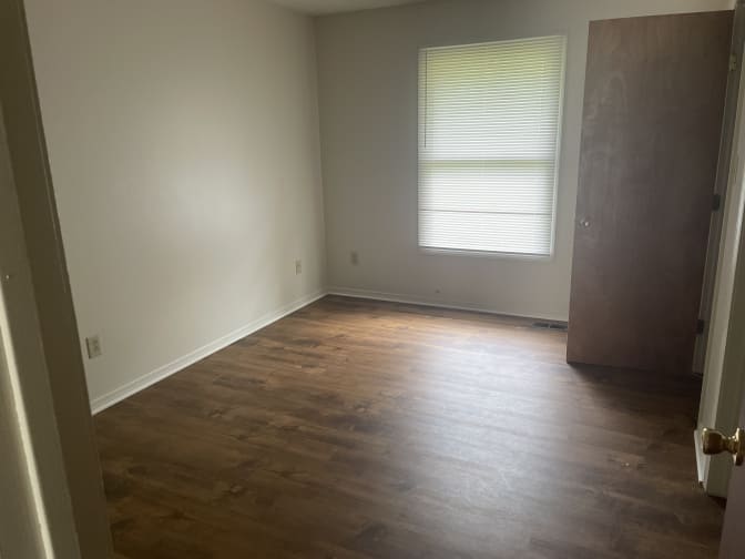 Rachel Taylor's room