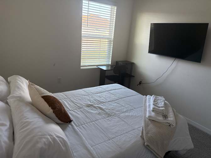 PadSplit's room