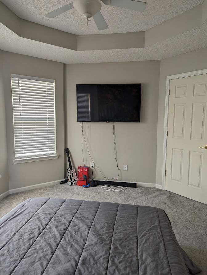 Cyrena's room