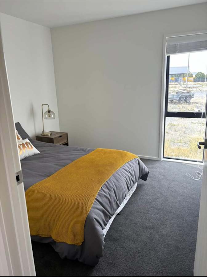 Paris's room