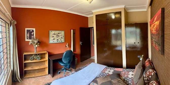 Jos Milne's room