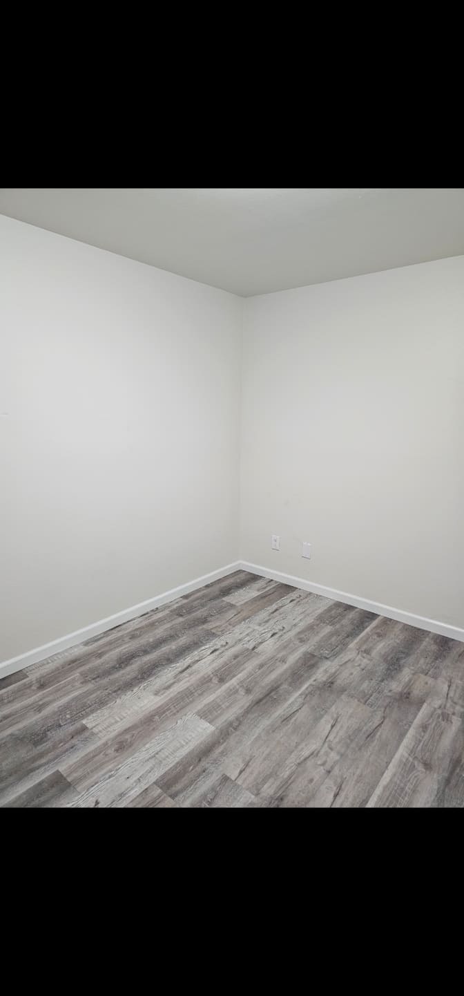 Jesus Roman's room