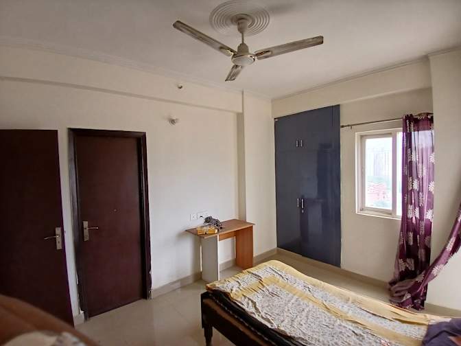 Vikash's room