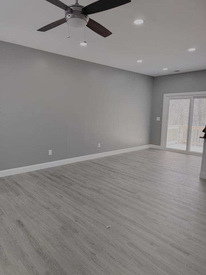 Emari's room