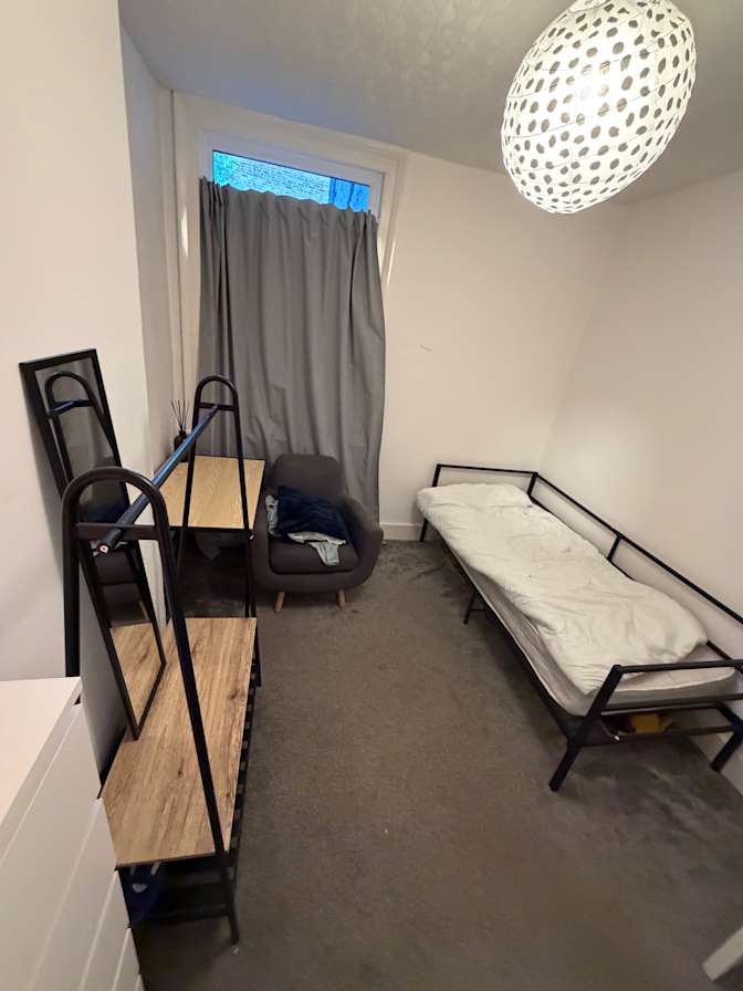Ry's room