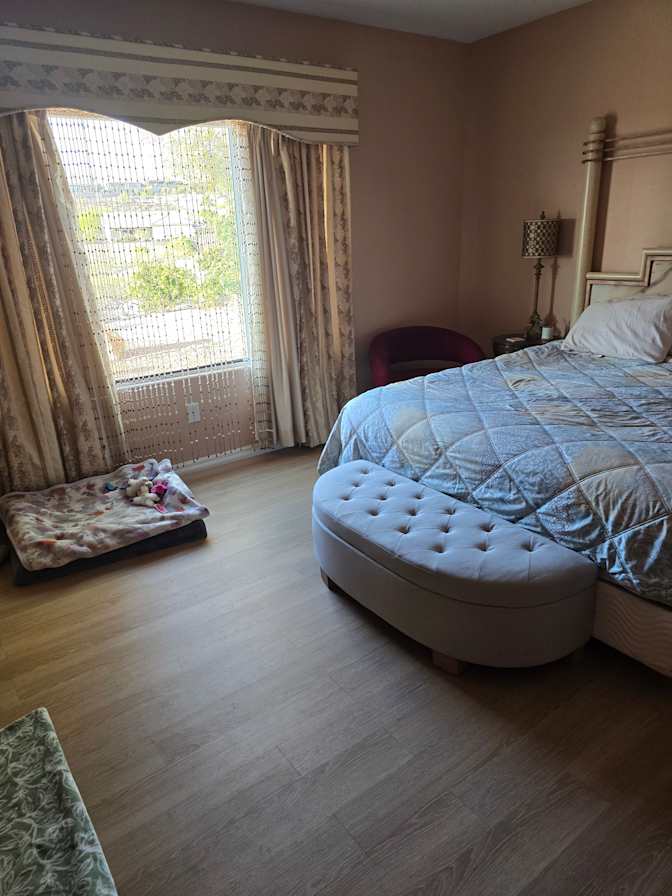 Jill's room