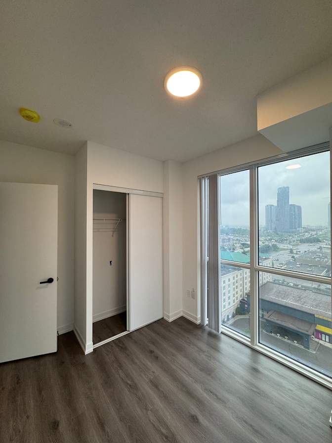 AJ Bicomong's room