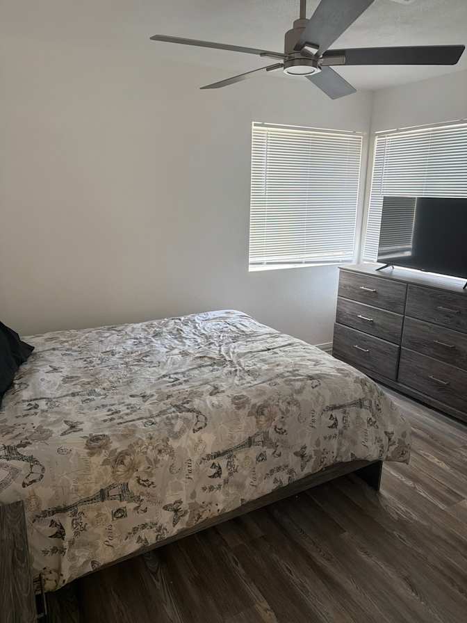 Lucille E Moragne's room