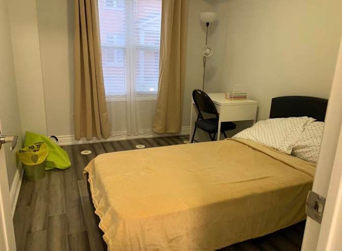 Tony Rose's room