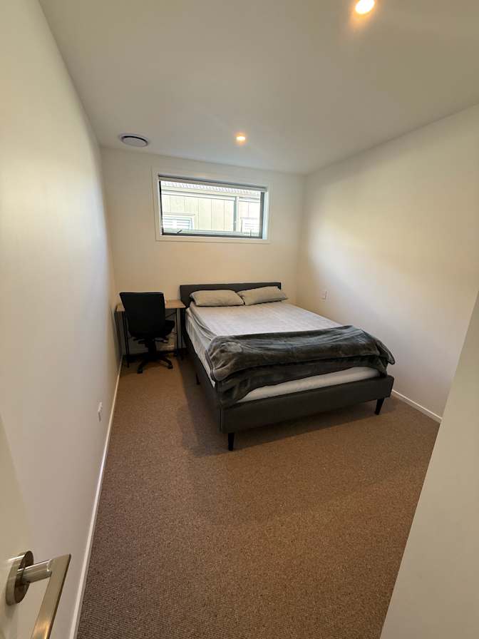 Sara's room
