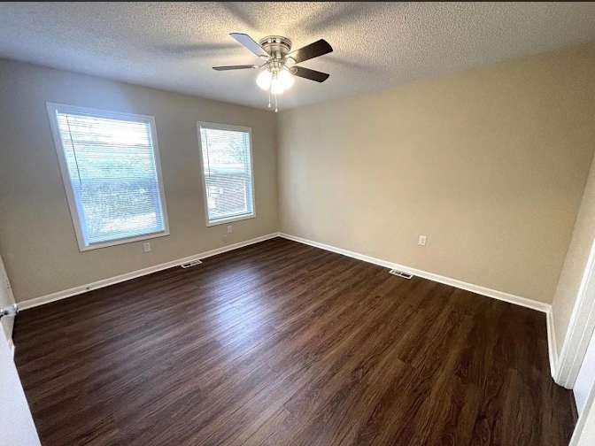 Alicia's room