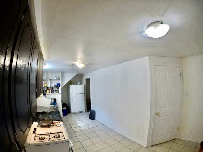 Beautiful, Clean & Bright!'s room