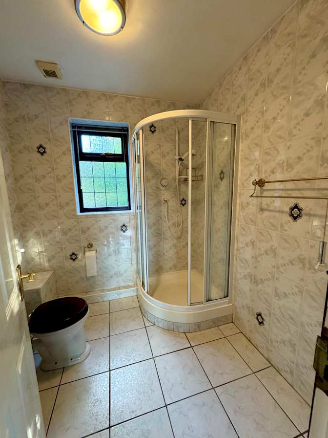Shah's room