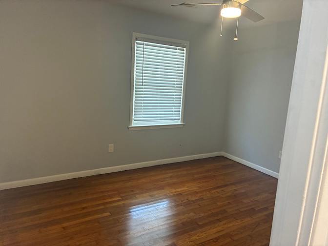 Alcove Rooms's room