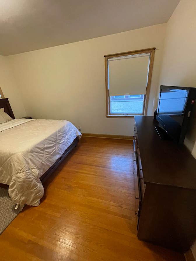 Jon's room