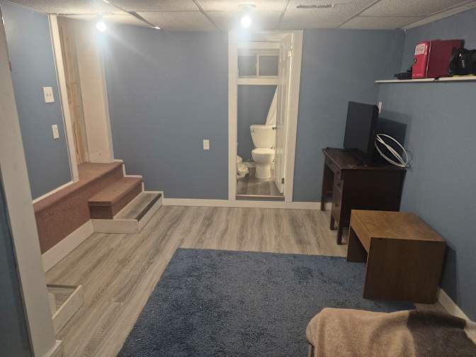 Lou's room