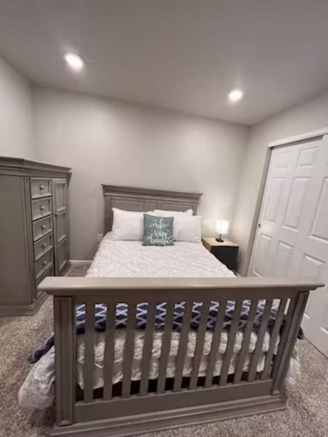 Gladys's room
