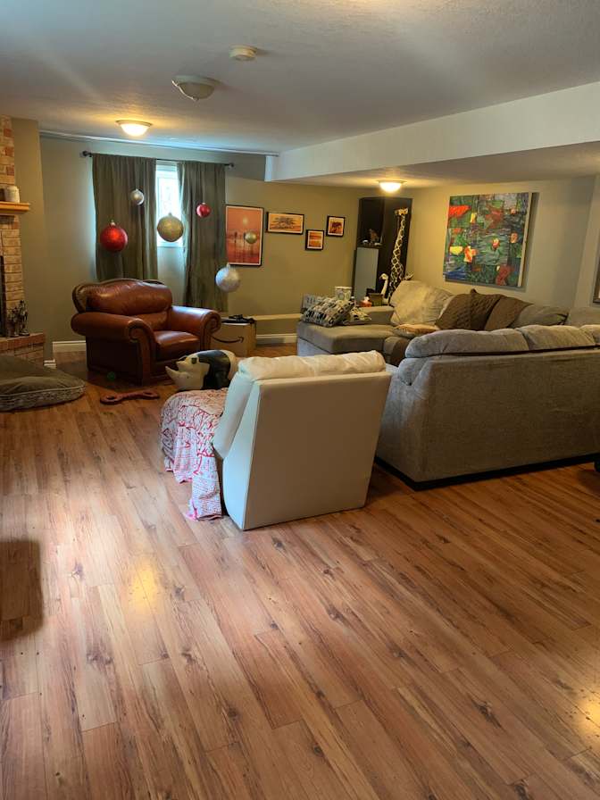 Bob's room