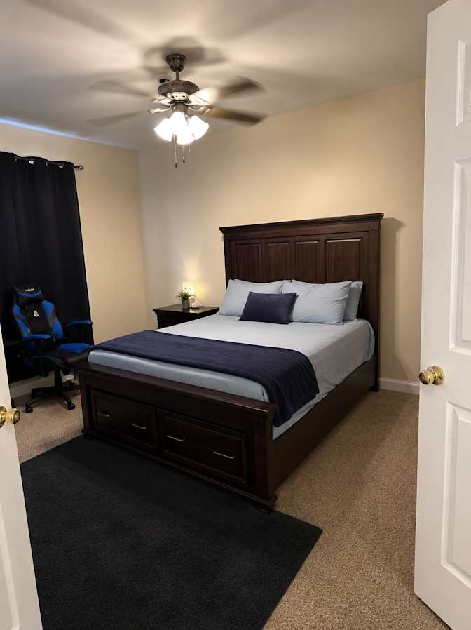 Stephanie's room