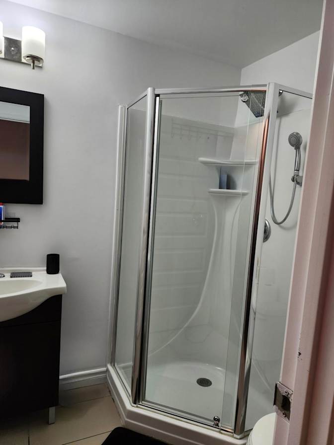 Elaine Malcolm's room