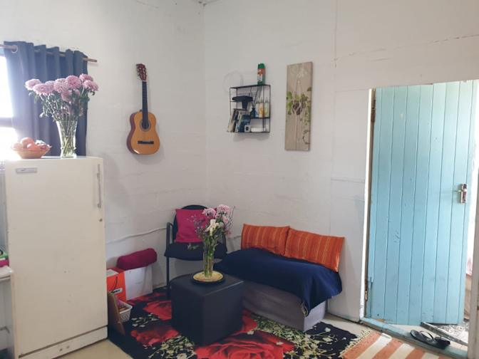 Sandy's room