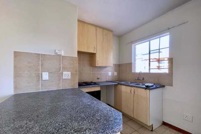 Lunga Mashiane's room