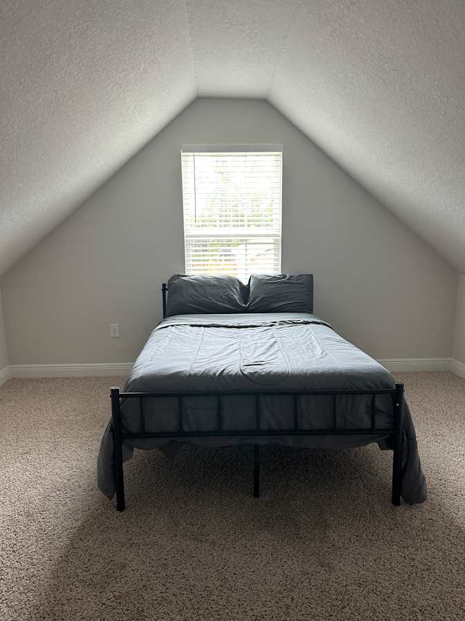 Jermaine's room