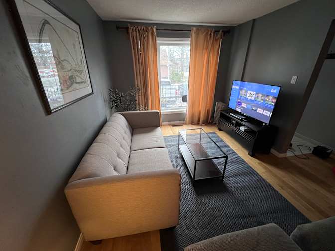 Nick Sarkovski's room