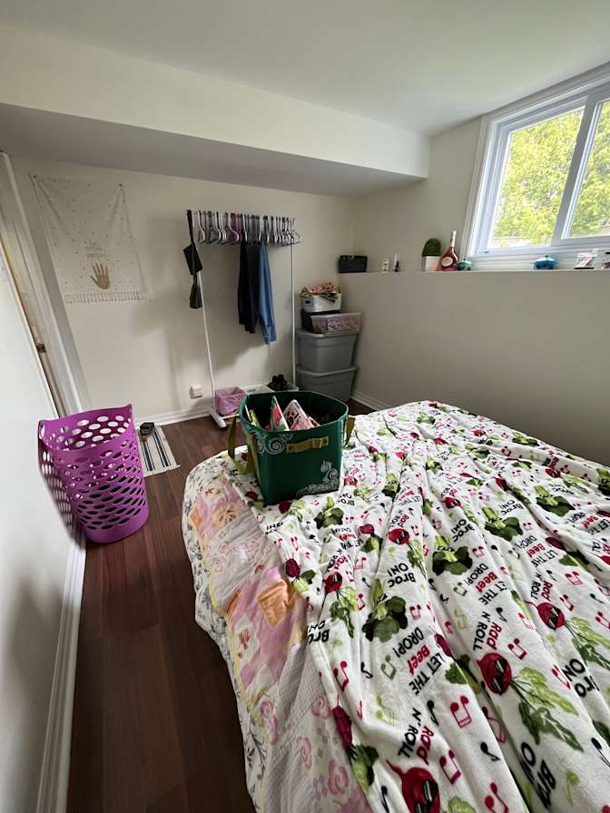 Jennifer's room