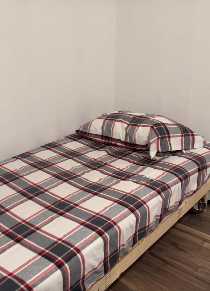 Yu xian Zhang's room