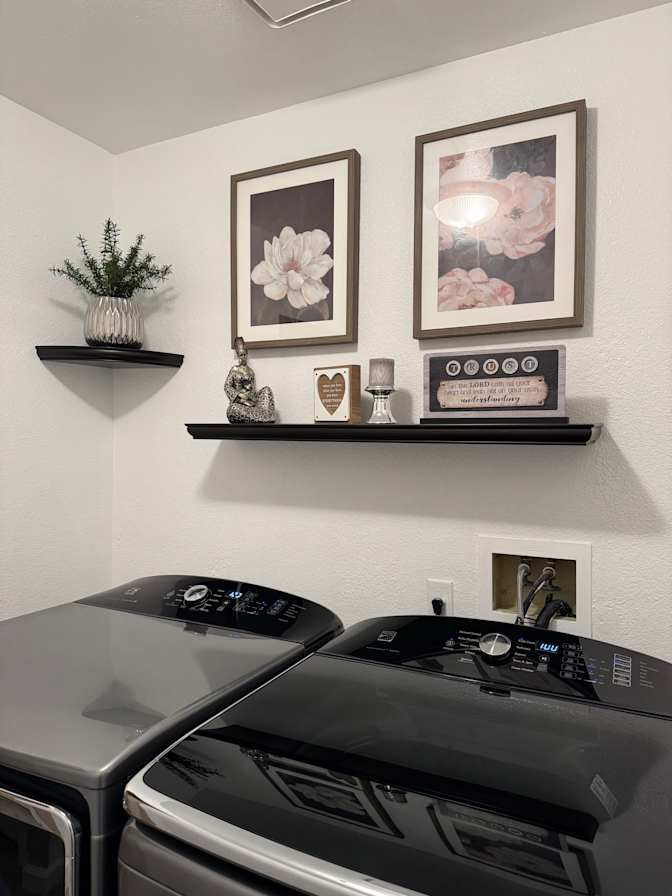 First month Rent Promo's room
