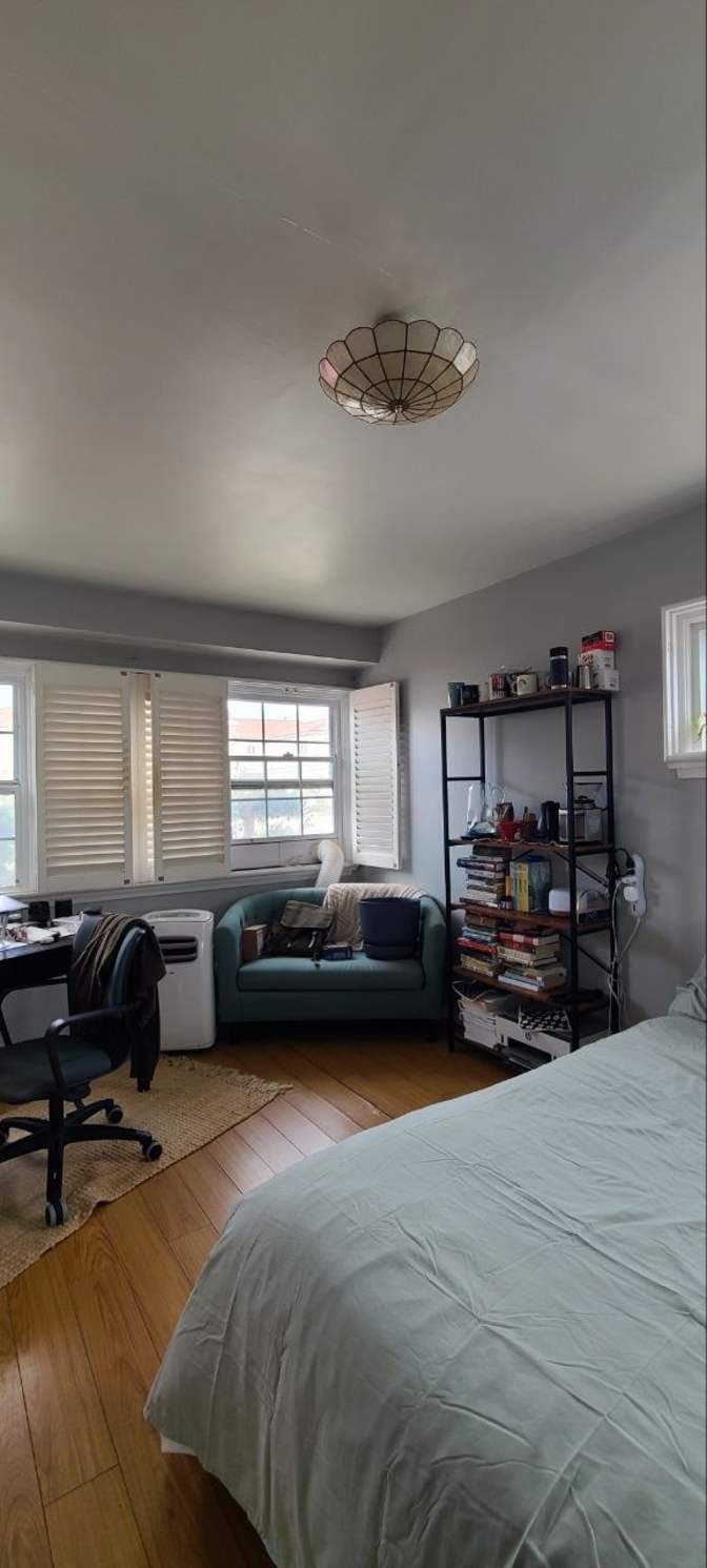 Miguel Robles's room