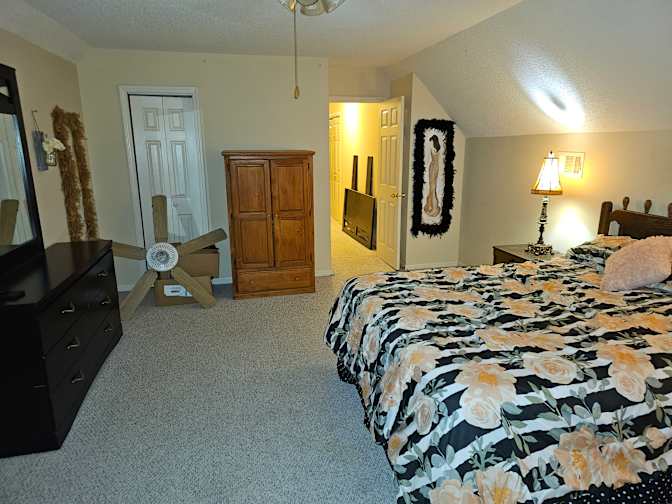 Victor Gaylord's room