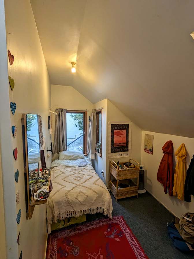Diego's room