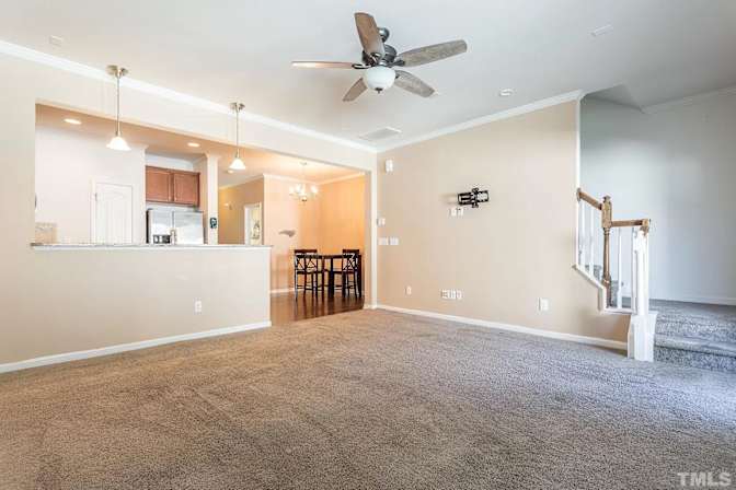 Alcove Rooms's room
