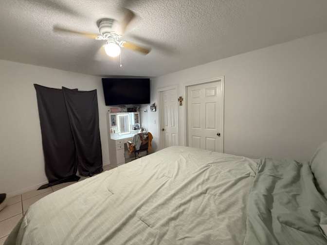 Darlee's room