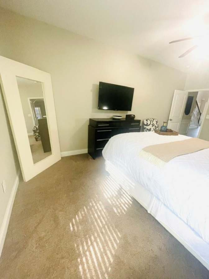 Aretha's room