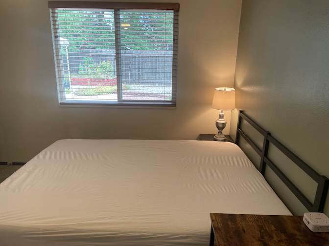 Claudia Davis's room