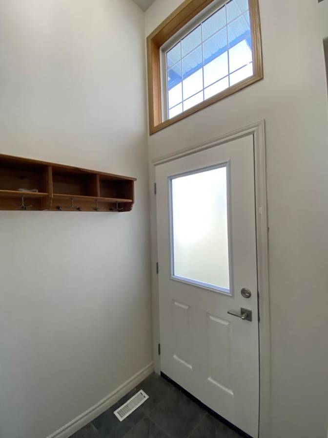 Lois's room
