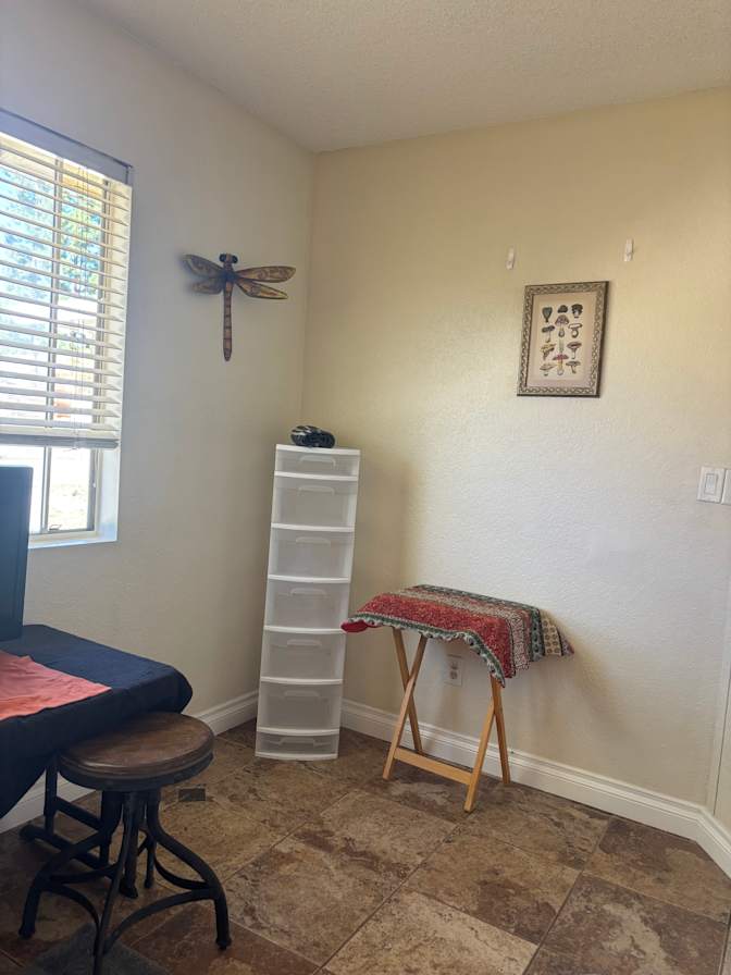 Tami Sutter's room