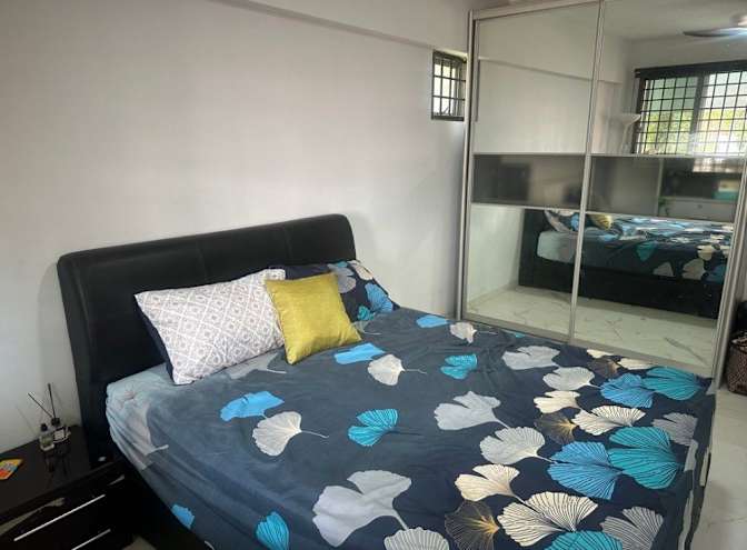 Alfi's room