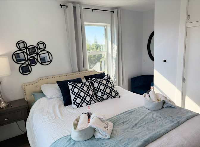 Tre Lisa Aarons's room