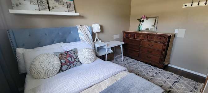 Gloria's room
