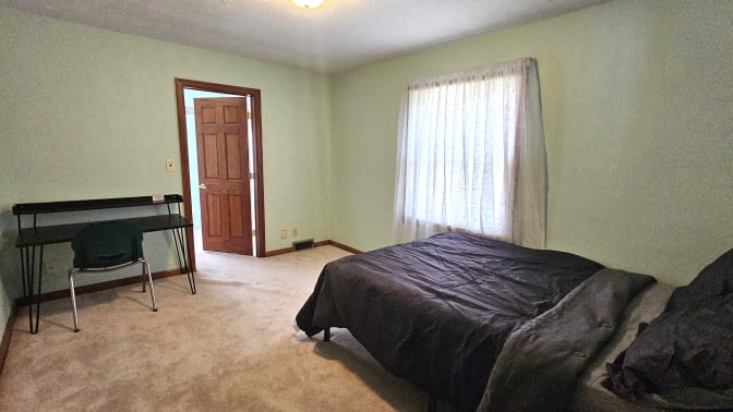 Kitty C's room